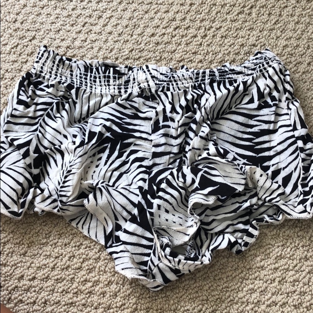 brandy melville /john galt shorts